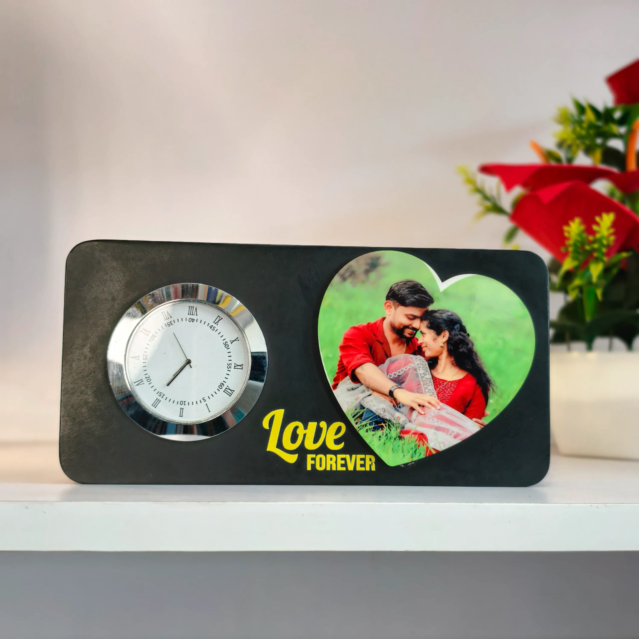 24 Table Top Photo Frame - Image 1